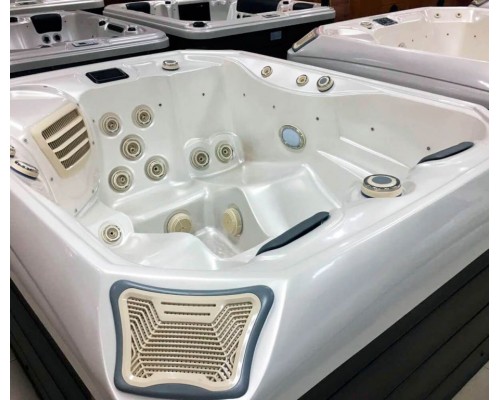 Бассейн СПА JNJ SPA-635B